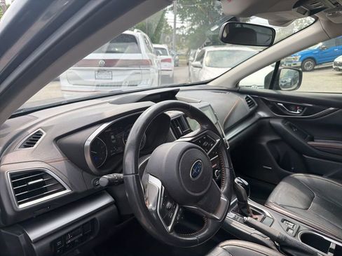 Used 2020 Subaru Crosstrek 2.0i Limited w/ Moonroof Package w/Navigation AWD/4WD image 16