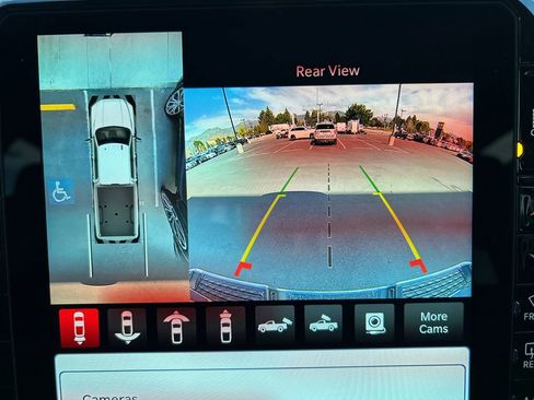 New 2026 RAM 2500 Laramie AWD/4WD image 5