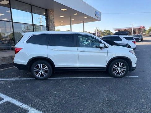 Used 2017 Honda Pilot EX-L image 3