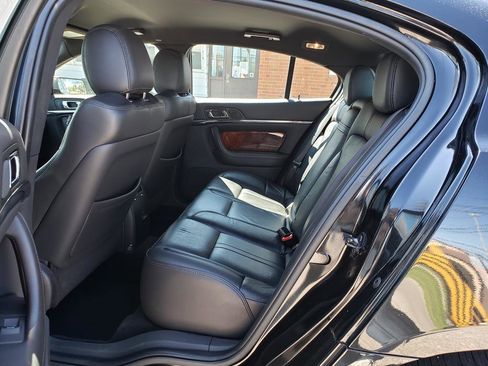 Used 2014 Lincoln MKS w/ Equipment Group 101A FWD image 10