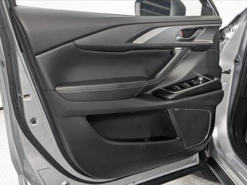 Used 2023 MAZDA CX-9 Grand Touring image 13