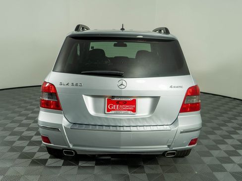 Used 2011 Mercedes-Benz GLK 350 4MATIC image 5