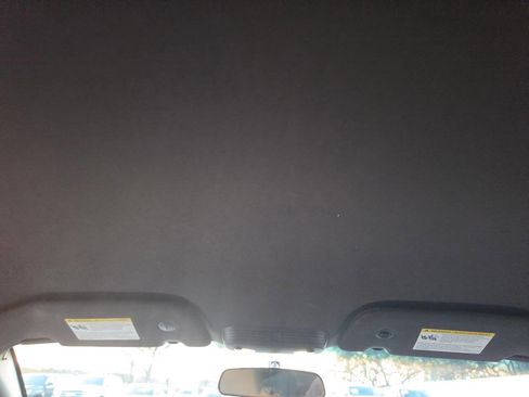 Used 2013 Ford Mustang Coupe image 25