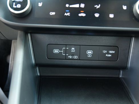 Used 2025 Hyundai Sonata SEL image 16