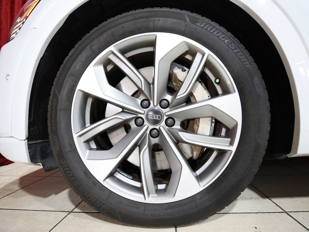 Used 2021 Audi e-tron Premium Plus w/ Premium Plus Package AWD/4WD image 7