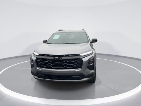 Certified 2026 Chevrolet Equinox LT w/ Midnight Edition image 3