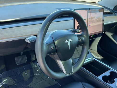 Used 2023 Tesla Model 3 Long Range AWD/4WD image 10