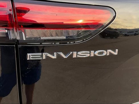 Certified 2022 Buick Envision Preferred FWD image 11