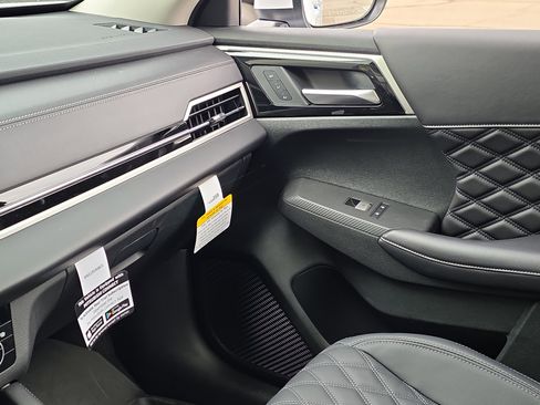 New 2025 Mitsubishi Outlander SEL image 26