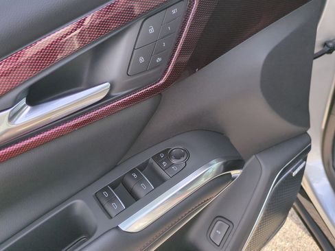 New 2026 Chevrolet Traverse RS w/ LPO, Floor Liner Package FWD image 23