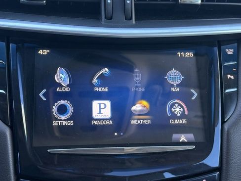 Used 2014 Cadillac XTS Luxury image 10