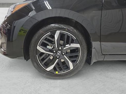 New 2025 Nissan Versa SR image 23