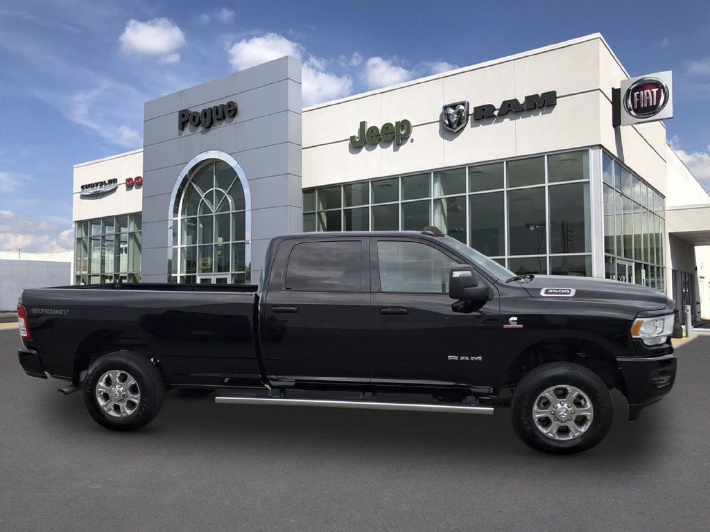 Used 2024 RAM 3500 Big Horn w/ Sport Appearance Package AWD/4WD image 2