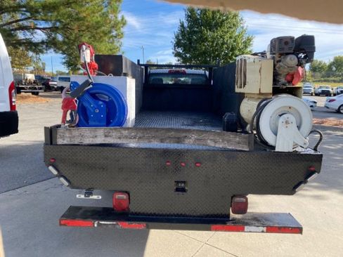 Used 2018 GMC Sierra 3500 4x4 Regular Cab w/ Sierra Convenience Package image 4