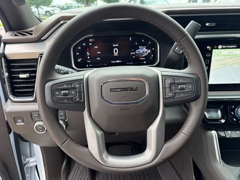 New 2026 GMC Sierra 2500 Denali w/ Denali Reserve Package AWD/4WD image 18
