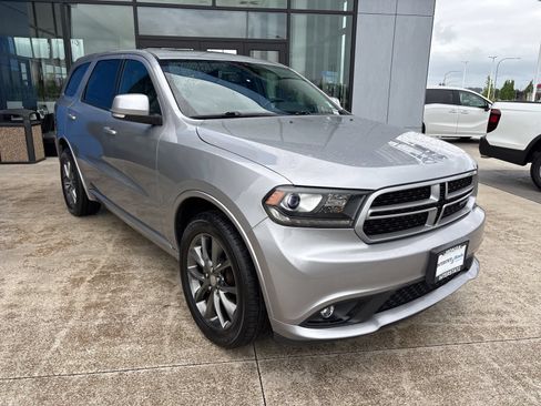 Used 2018 Dodge Durango GT AWD/4WD image 3