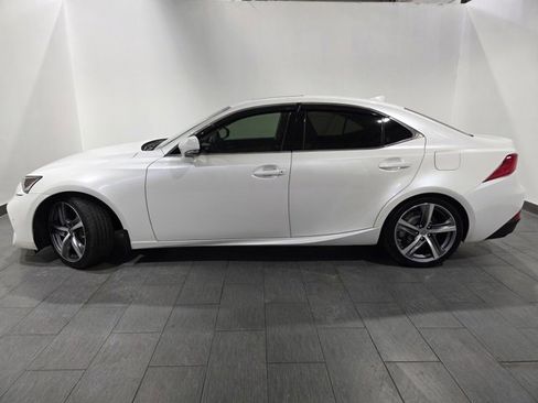Used 2017 Lexus IS 300 AWD image 2