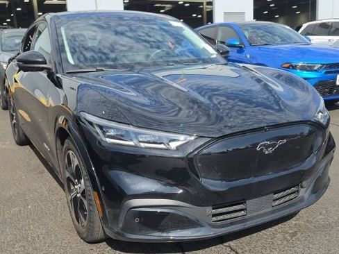 Used 2023 Ford Mustang Mach-E Premium RWD image 5
