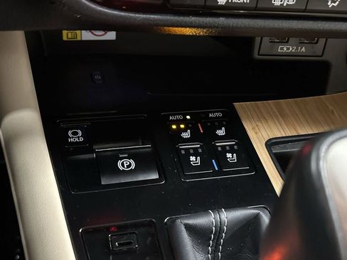 Used 2022 Lexus RX 350 AWD w/ Premium Package image 23