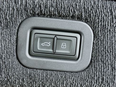 Used 2025 Bentley Continental GT Speed AWD/4WD image 43