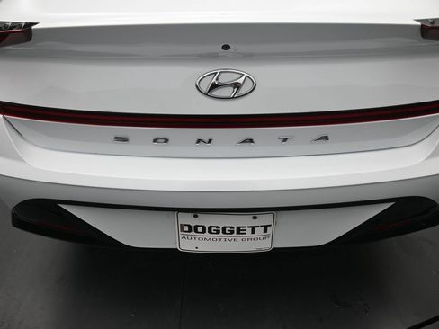 Used 2021 Hyundai Sonata SEL Plus image 12