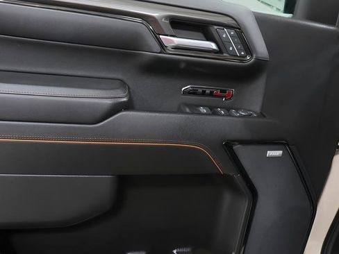 Used 2023 GMC Sierra 1500 AT4 w/ AT4 Preferred Package image 22