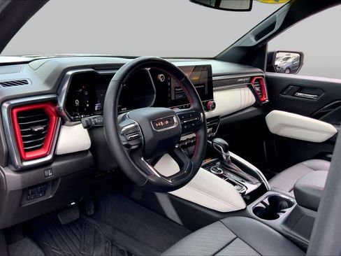 Used 2024 GMC Canyon AT4X AWD/4WD image 16