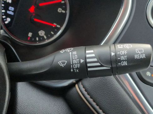 Used 2022 Chevrolet Blazer Premier image 28