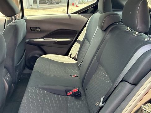 Used 2024 Nissan Kicks SV FWD image 25