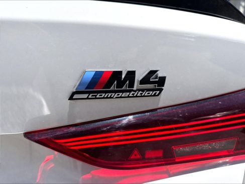 Used 2026 BMW M4 Competition RWD image 11
