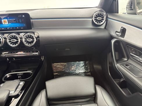 Used 2021 Mercedes-Benz A 220 image 25