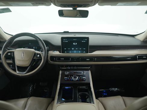 Used 2021 Lincoln Aviator Reserve w/ Equipment Group 202A image 15