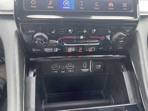 Used 2023 Jeep Grand Cherokee L Overland w/ Rear Seat Video Group I image 33