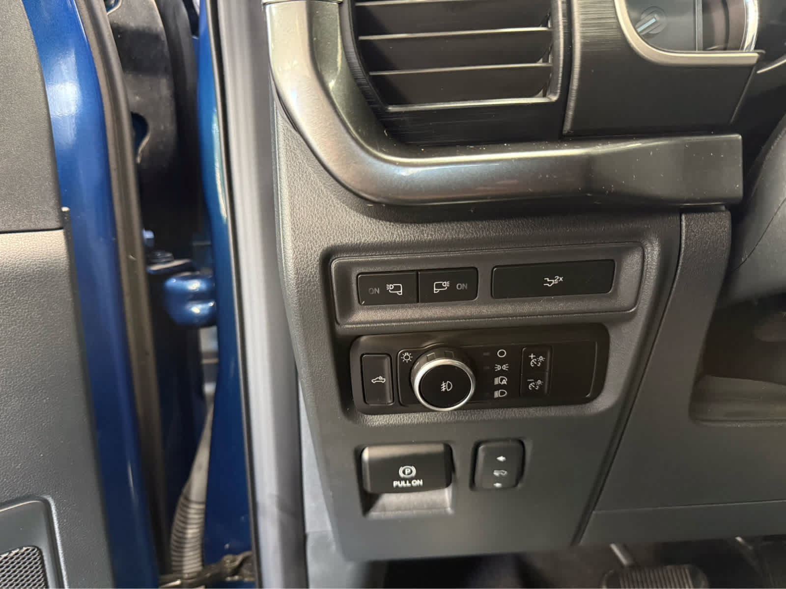 Used 2023 Ford F150 XLT w/ Equipment Group 302A High AWD/4WD image 12