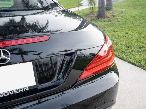 Used 2016 Mercedes-Benz SL 550 image 68
