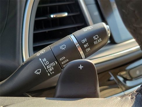 Used 2023 Buick Enclave Avenir w/ Trailering Package, 5000 lbs. image 16