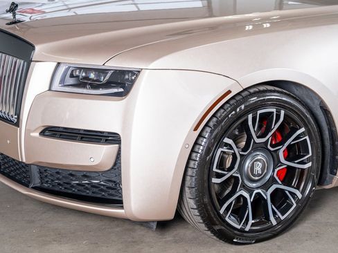 Used 2023 Rolls-Royce Ghost Black Badge w/ Black Badge Ghost Package image 13