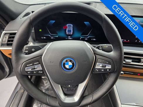 Used 2024 BMW i4 eDrive35 w/ Premium Package RWD image 18