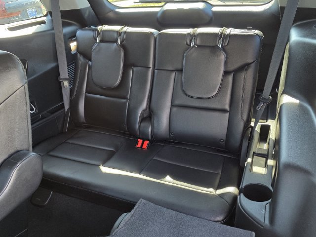 Certified 2024 Ford Explorer Limited w/ Limited Technology Package RWD image 21