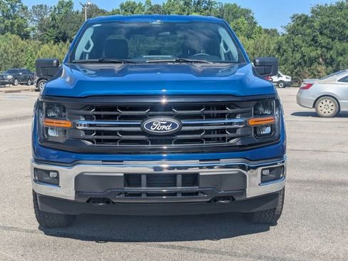 Used 2025 Ford F150 XLT w/ Equipment Group 301A Standard AWD/4WD image 7