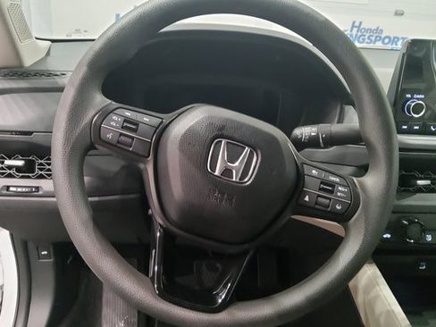 New 2025 Honda Accord SE image 23