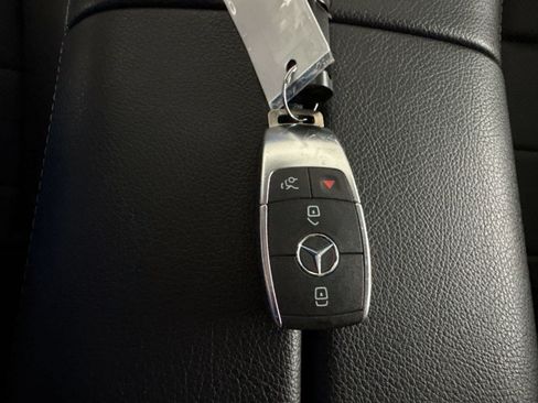 Certified 2023 Mercedes-Benz GLE 350 4MATIC image 33