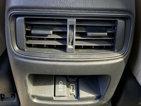 Used 2019 Honda CR-V EX image 12