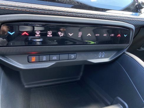New 2026 Jeep Cherokee Limited AWD/4WD image 11