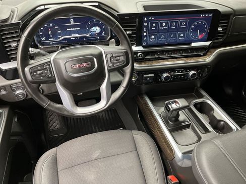 Certified 2023 GMC Sierra 1500 Elevation w/ Preferred Package AWD/4WD image 19