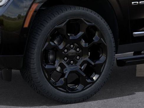 New 2026 GMC Yukon XL Denali w/ Denali Reserve Package AWD/4WD image 9