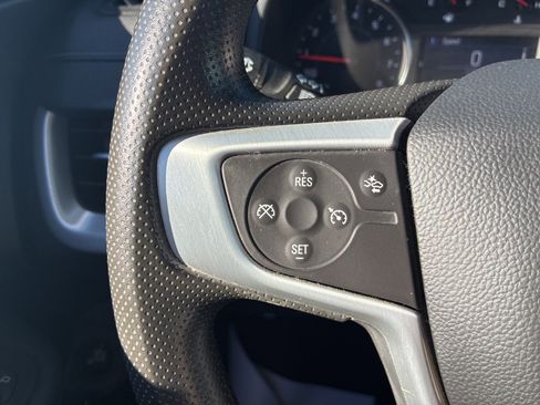 Used 2023 GMC Terrain SLE w/ Driver Convenience Package image 25