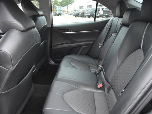 Used 2022 Toyota Camry XSE image 14