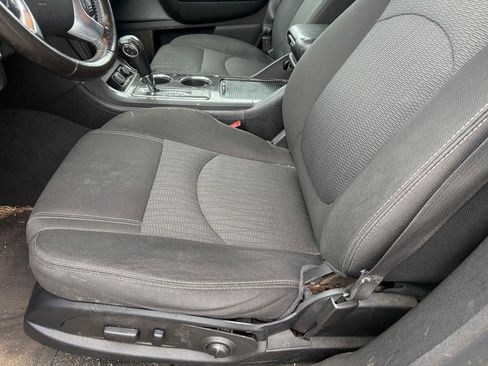 Used 2016 Chevrolet Traverse LT w/ Traveler's Package image 11