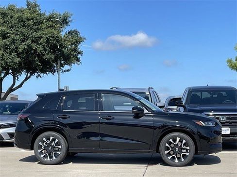 New 2026 Honda HR-V EX-L image 3